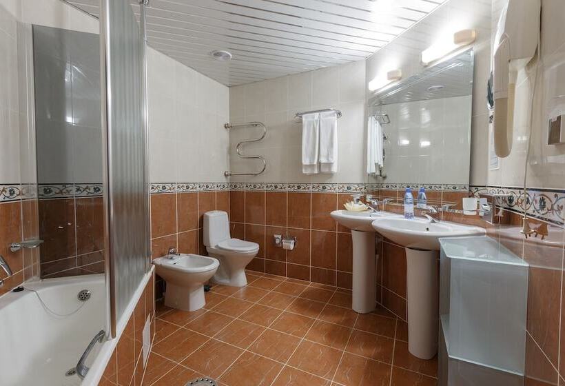 جناح رئاسى, Pur Navolok