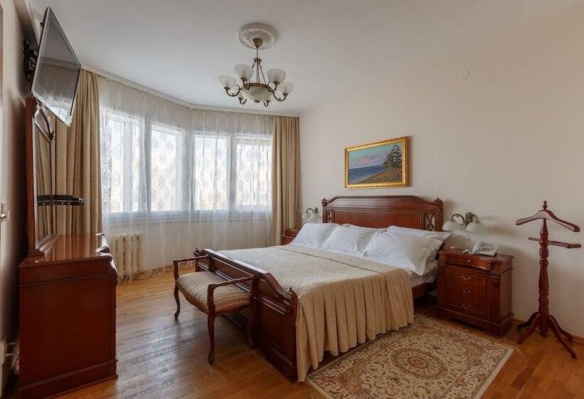 جناح رئاسى, Pur Navolok