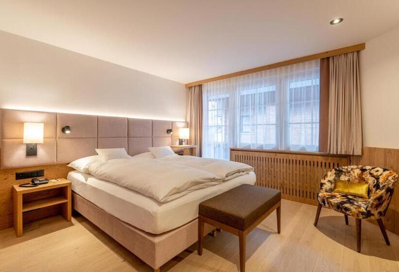 اتاق استاندارد با چشمانداز, Resort La Ginabelle