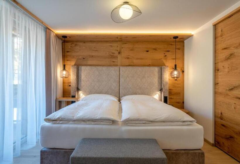 اتاق سوپریور, Resort La Ginabelle