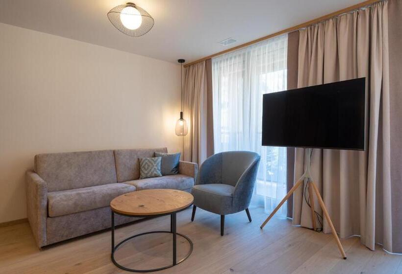 اتاق سوپریور, Resort La Ginabelle