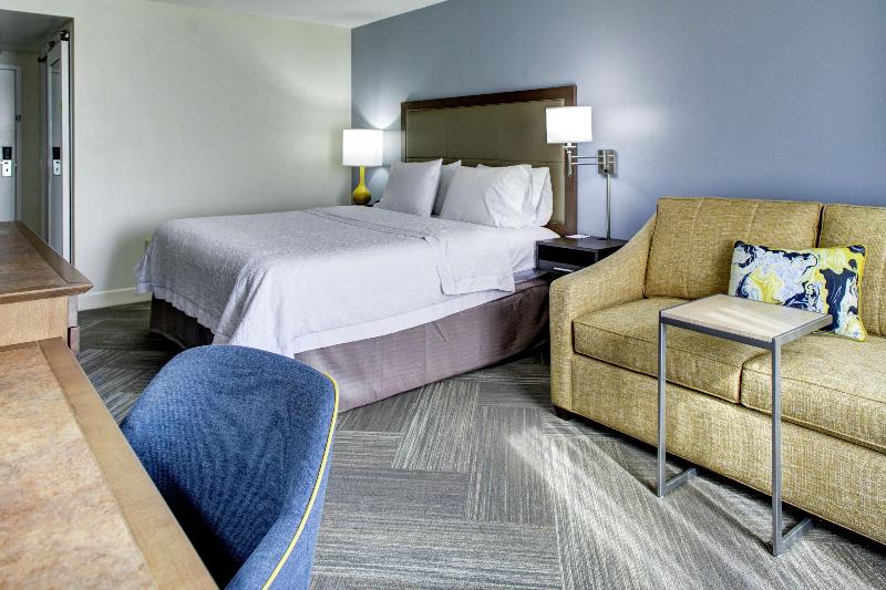 سوییت سوپریور با چشمانداز دریا, Royal Savoy  Ocean Resort  Savoy Signature