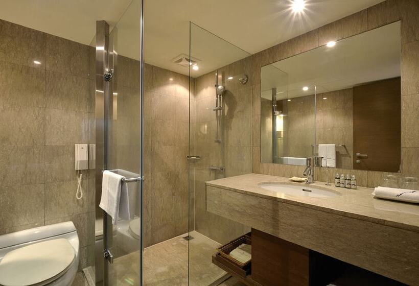 デラックストリプルルーム, Taipei Fullerton Hotel   South