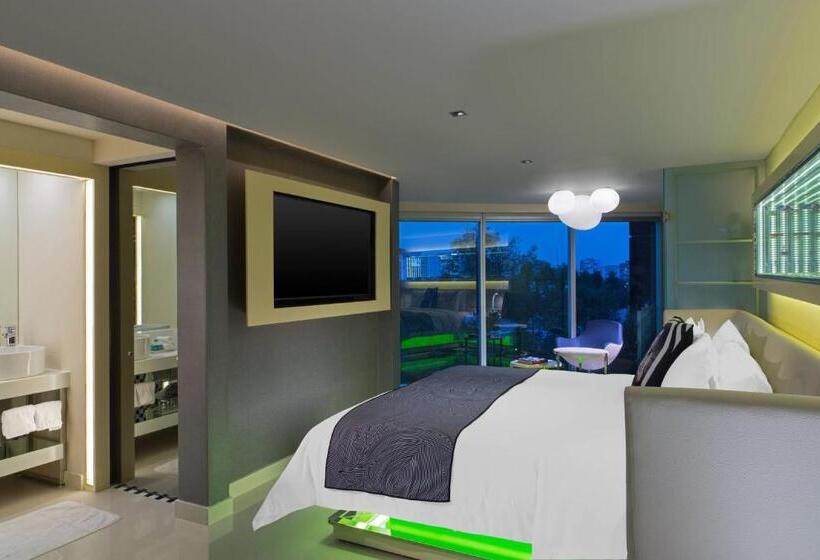 キングサイズベッドのスイートルーム, W Mexico City