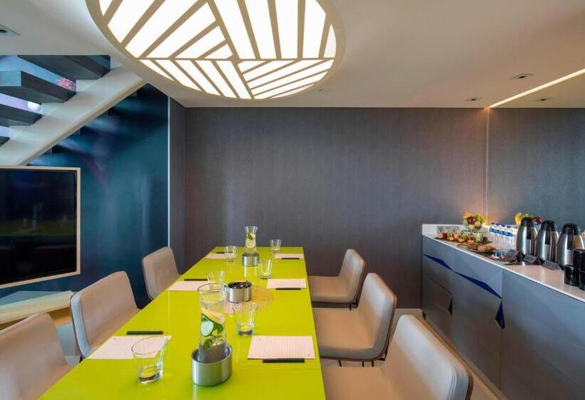 キングサイズベッドのスイートルーム, W Mexico City