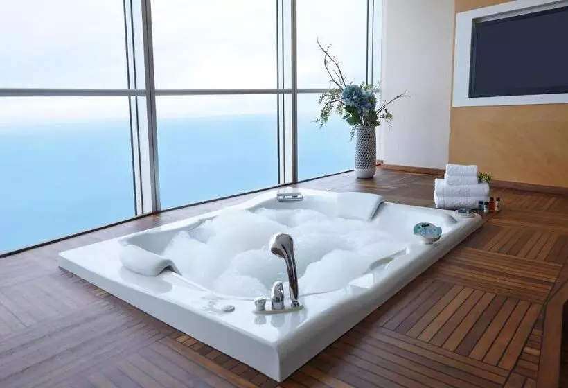 سوئیت پرزیدنت, Wyndham Grand Izmir Ozdilek Thermal & Spa