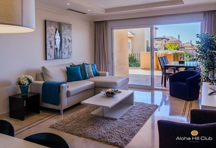 Апартаменты Superior 2 Спальни, Aloha Hill Club Golf & Spa Apartments