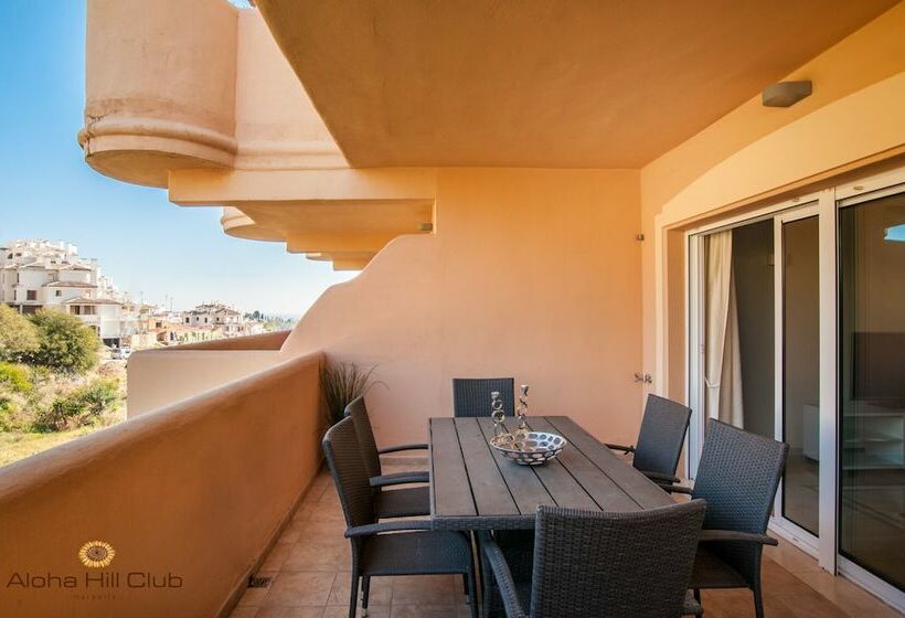 Апартаменты Superior 2 Спальни, Aloha Hill Club Golf & Spa Apartments