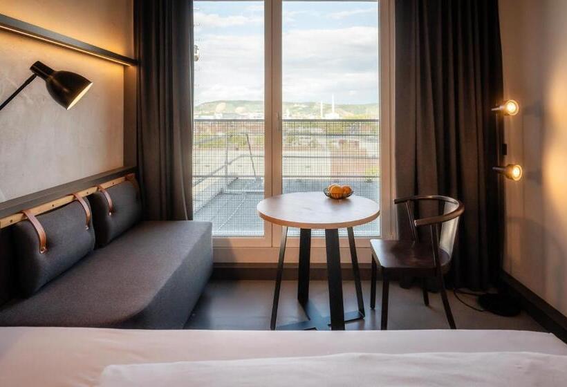 Superior Yhden Hengen Huone, Cloud No7 Lofts