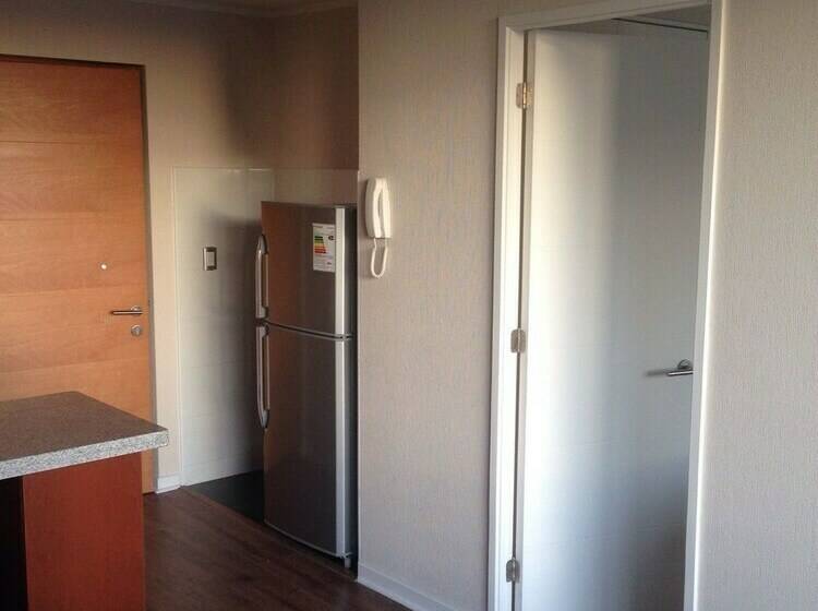 דירת שני חדרים, Green Apartments