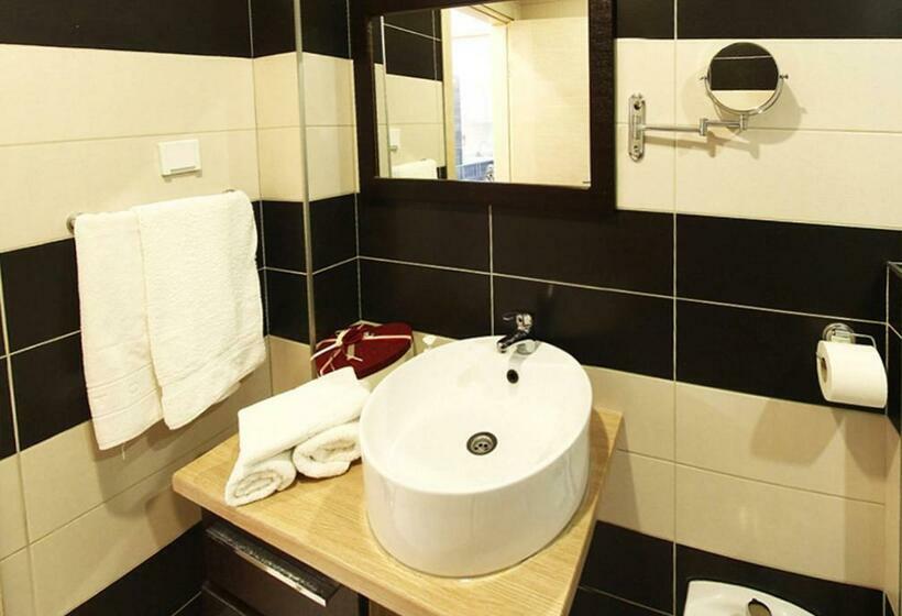 آپارتمان 2 خوابه با چشمانداز دریا, Cruiser