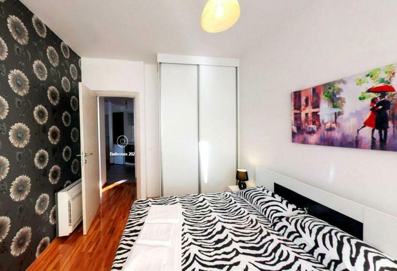 آپارتمان 2 خوابه با چشمانداز دریا, Cruiser