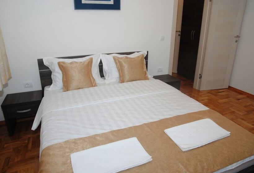 آپارتمان 1 خوابه با بالکن و چشمانداز دریا, Cruiser