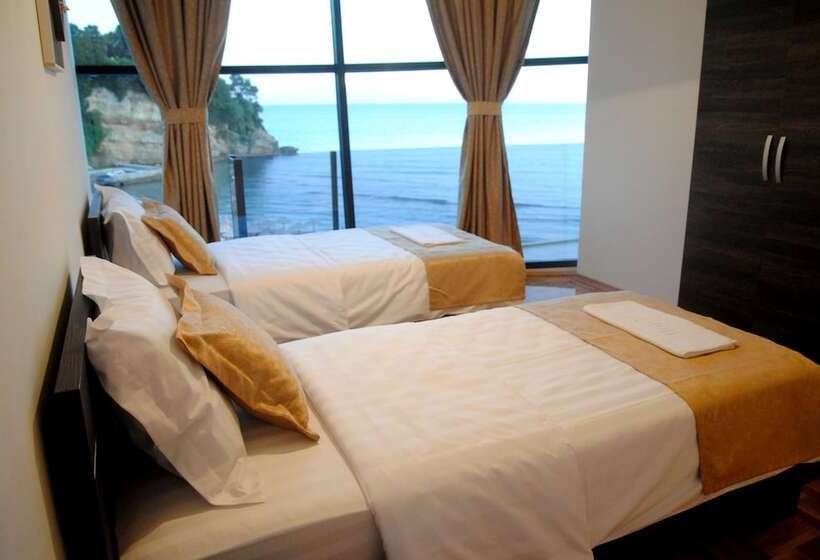 آپارتمان 2 خوابه با چشمانداز دریا, Cruiser