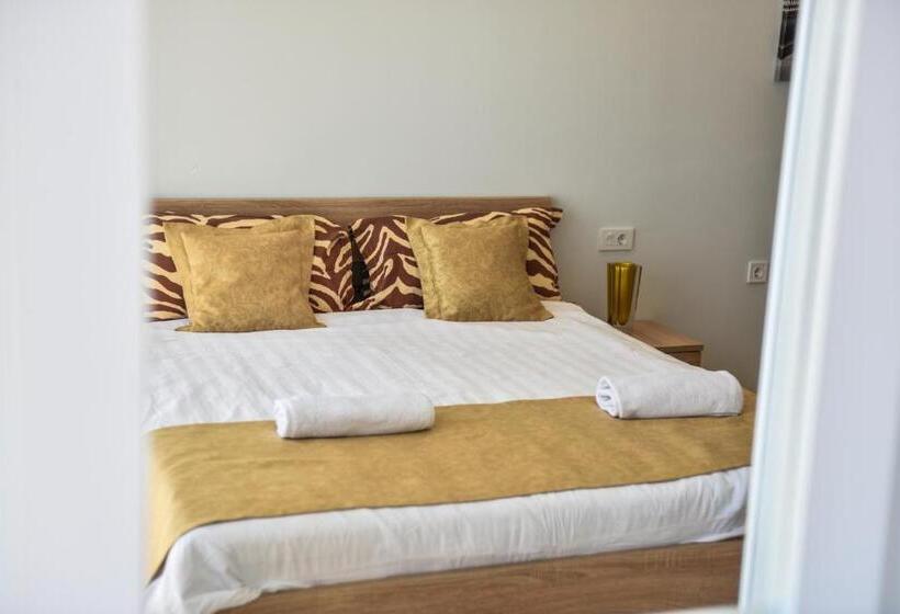 آپارتمان 1 خوابه با بالکن و چشمانداز دریا, Cruiser