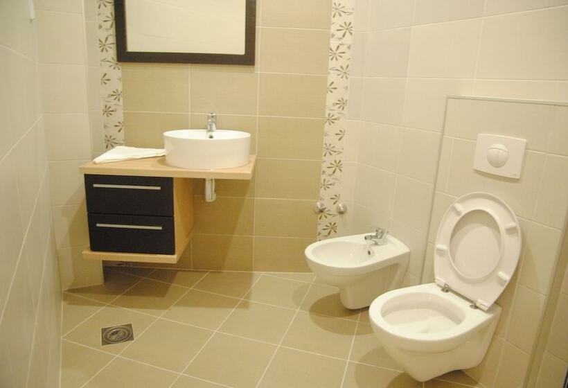 آپارتمان 2 خوابه با چشمانداز دریا, Cruiser