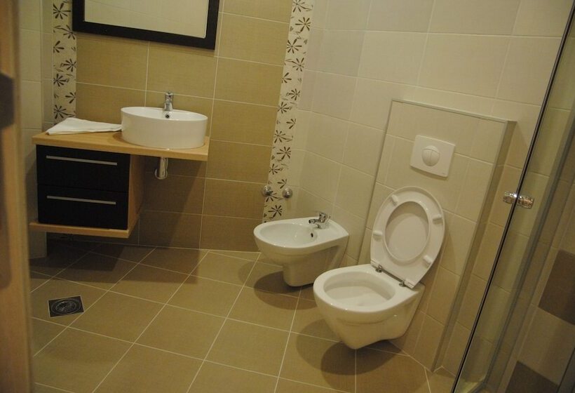 آپارتمان 2 خوابه با چشمانداز دریا, Cruiser