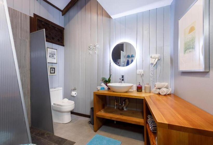 2ベッドルームハウス, Kalawala