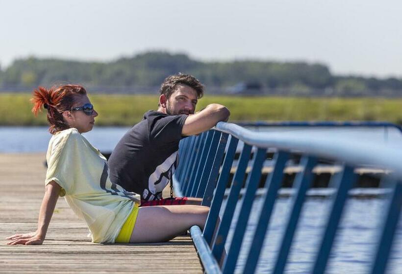 דירת שני חדרים, Mb Noordiek Chalet