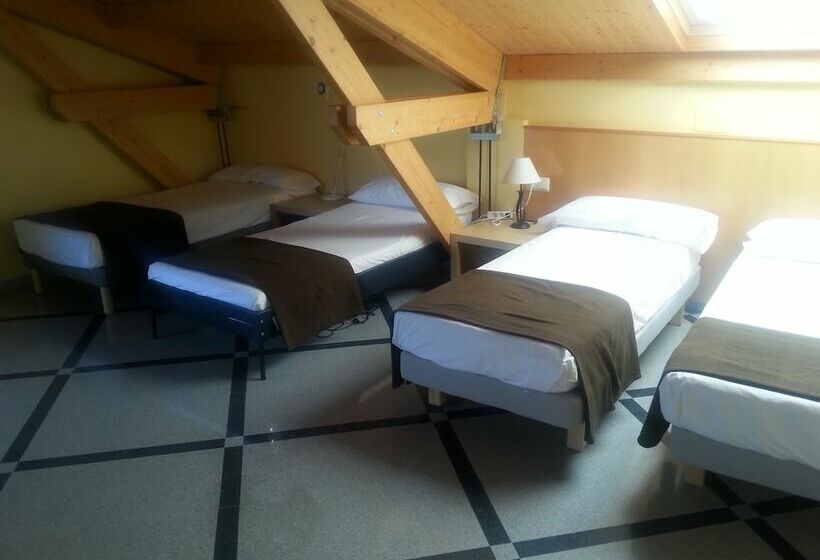 一居室别墅, Xalet De La Muntanya