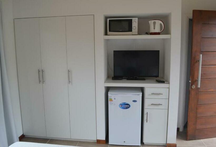 اتاق کلاسیک, La Posadita