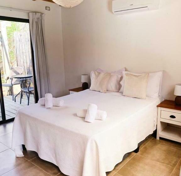 اتاق کلاسیک, La Posadita