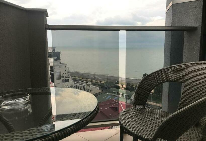 سوییت با چشم‌انداز دریا, Aparthotel Selfie