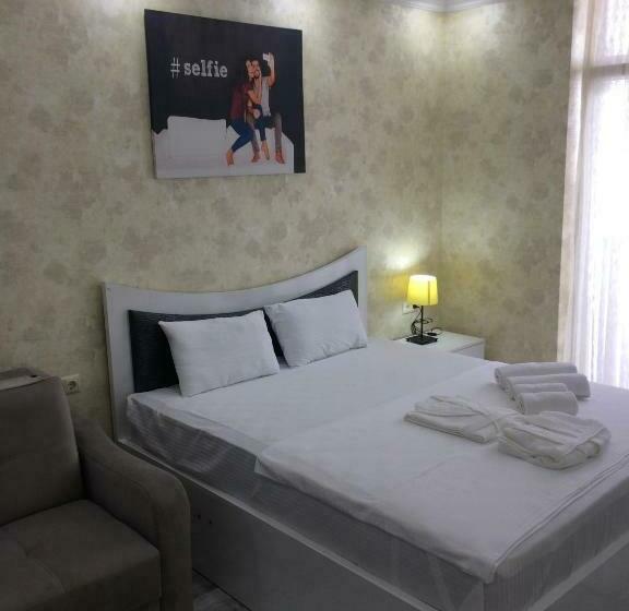 سوییت با چشم‌انداز دریا, Aparthotel Selfie