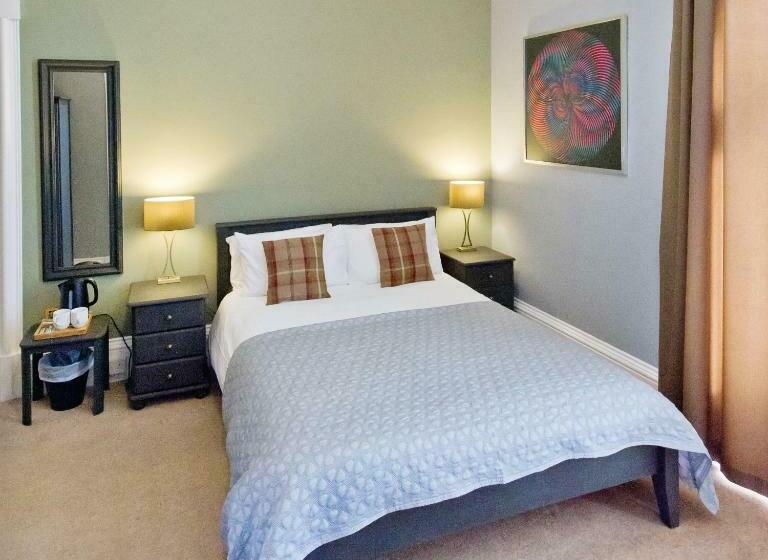 Номер Стандарт, Greenland House