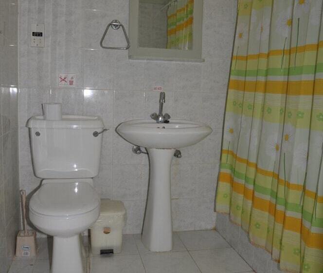 إستوديو قياسى, Debbiexenia Hotel Apartments