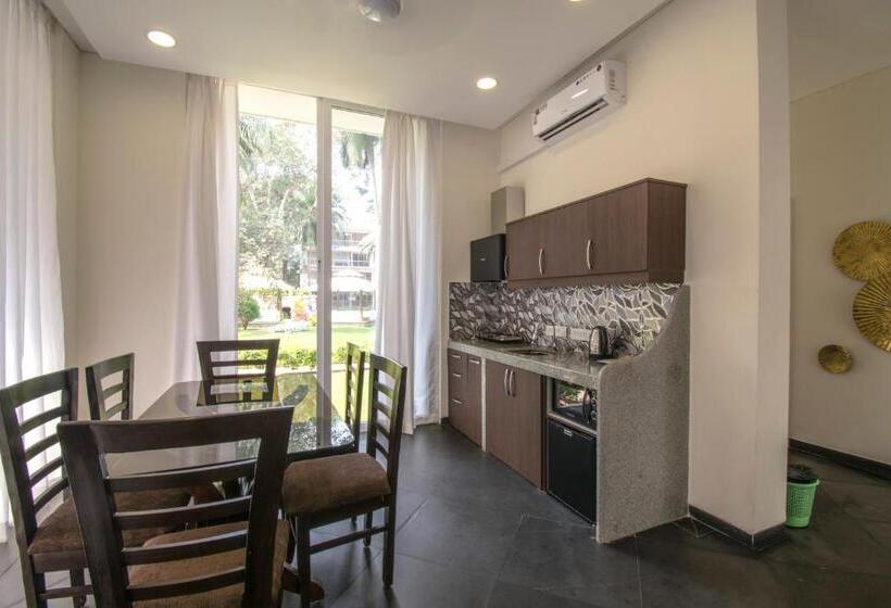 ツーベッドルーム　ヴィラ, Eternal Wave By Happyinch