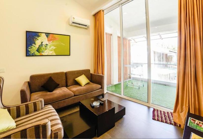 شقة غرفتين نوم مطلة على حمام السباحة, Eternal Wave By Happyinch