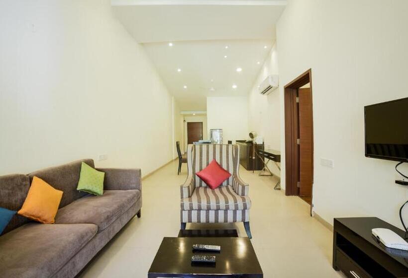 プールビューの２ベッドルームアパート, Eternal Wave By Happyinch