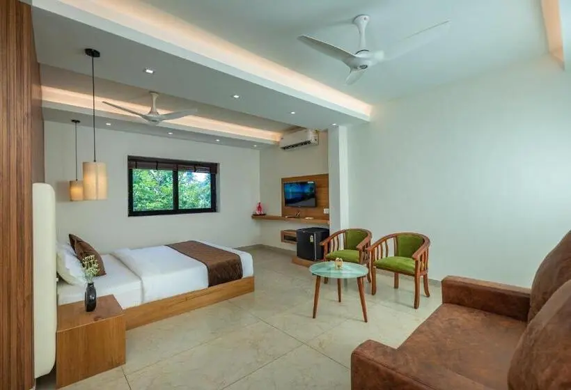 Perhehuone, Alleppey Haven Beach Villa