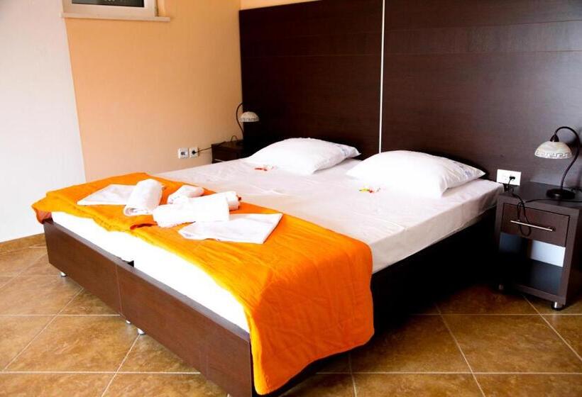 استودیوی استاندارد با چشم‌انداز دریا, Apartments Art