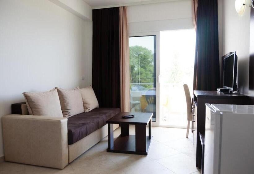 استودیوی استاندارد با چشم‌انداز دریا, Apartments Art