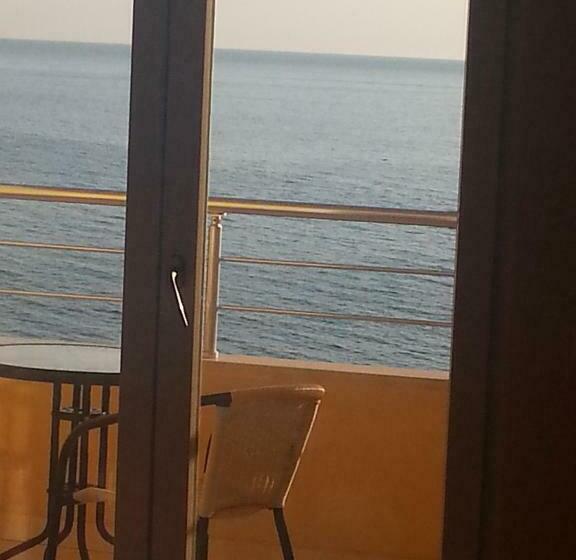 اتاق استاندارد با چشمانداز دریا, Apartments Lux Lukic