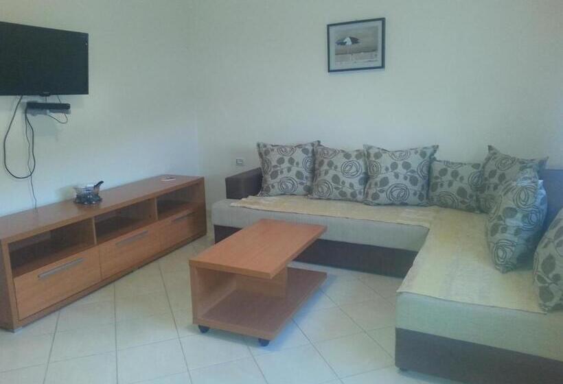 آپارتمان 1 خوابه با چشمانداز دریا, Apartments Lux Lukic