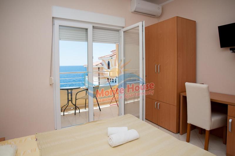 Triple Room Sea View, Apartments Lux Lukic