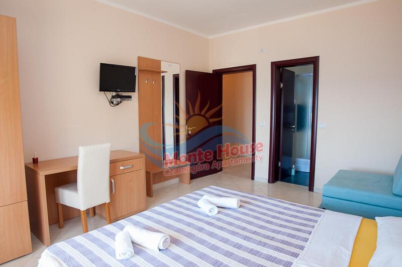 Triple Room Sea View, Apartments Lux Lukic