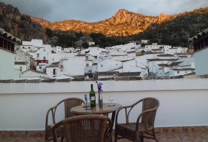 Апартаменты 1 Спальня, Jade