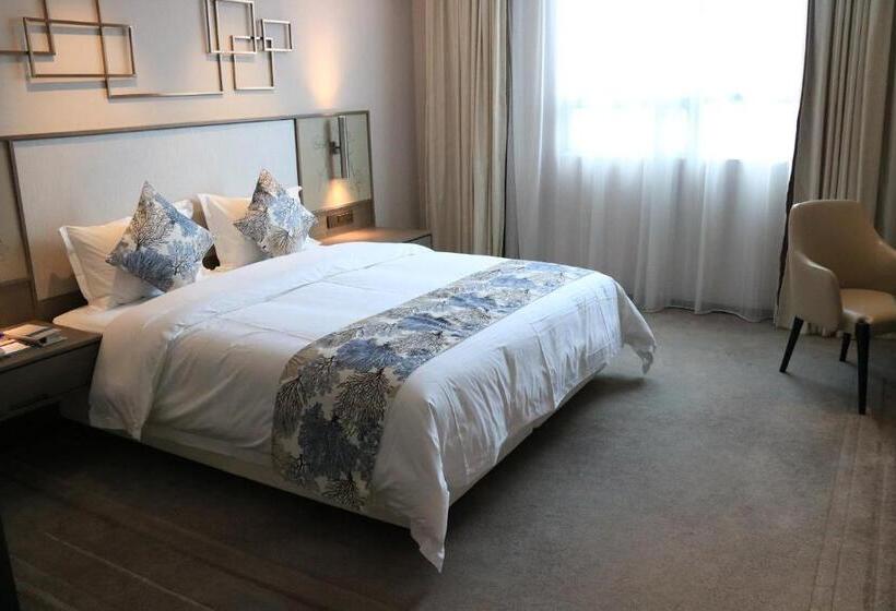 Номер Superior, Nuohuating