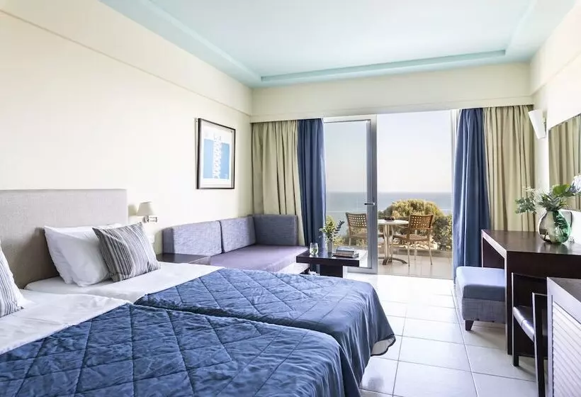 オーシャンビュースーペリアールーム, Louis Apostolata Island Resort