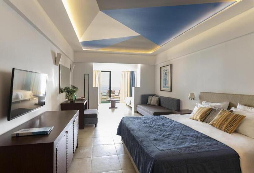 디럭스 패밀리 룸, Louis Apostolata Island Resort