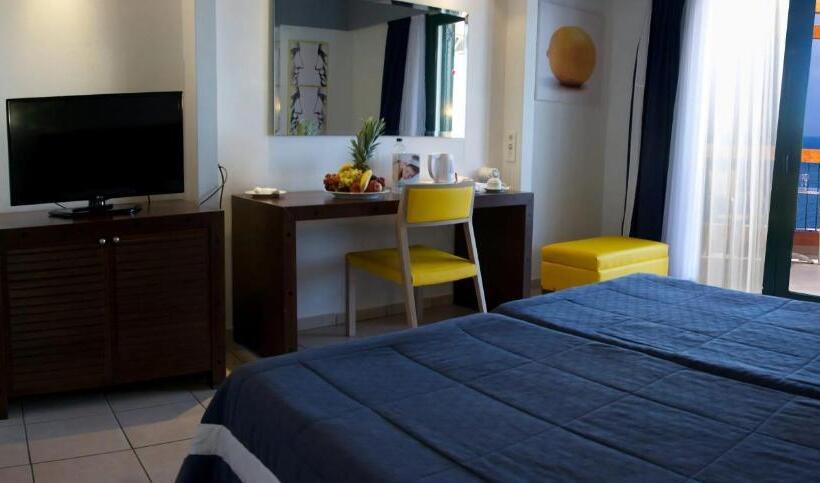 스탠다드 룸 바다 전망, Louis Apostolata Island Resort