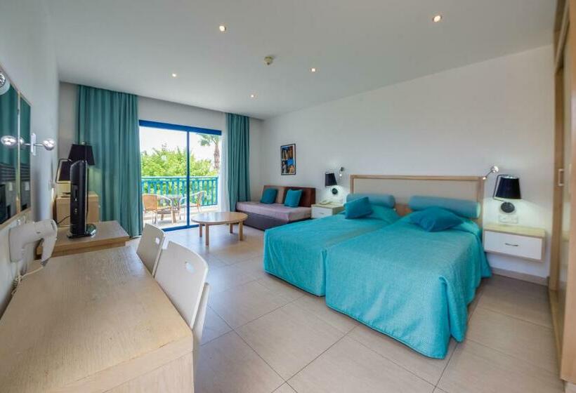 Студио Стандарт Вид на Сад, Marismare Apartments