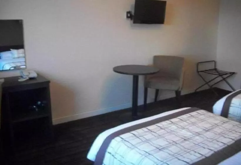 Standard Kolmen Hengen Huone, Dunollie Hotel ‘a Bespoke Hotel’