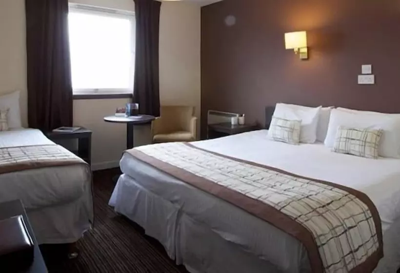 Standard Kolmen Hengen Huone, Dunollie Hotel ‘a Bespoke Hotel’