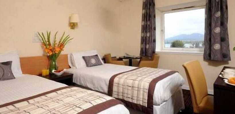 Номер Стандарт Трехместный, Dunollie Hotel ‘a Bespoke Hotel’