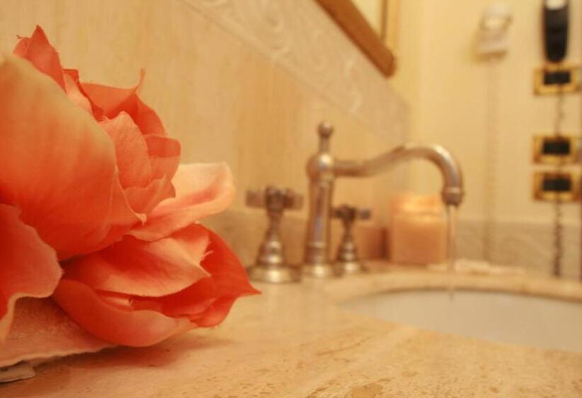 سوییت جونیور, Al Ponte Dei Sospiri